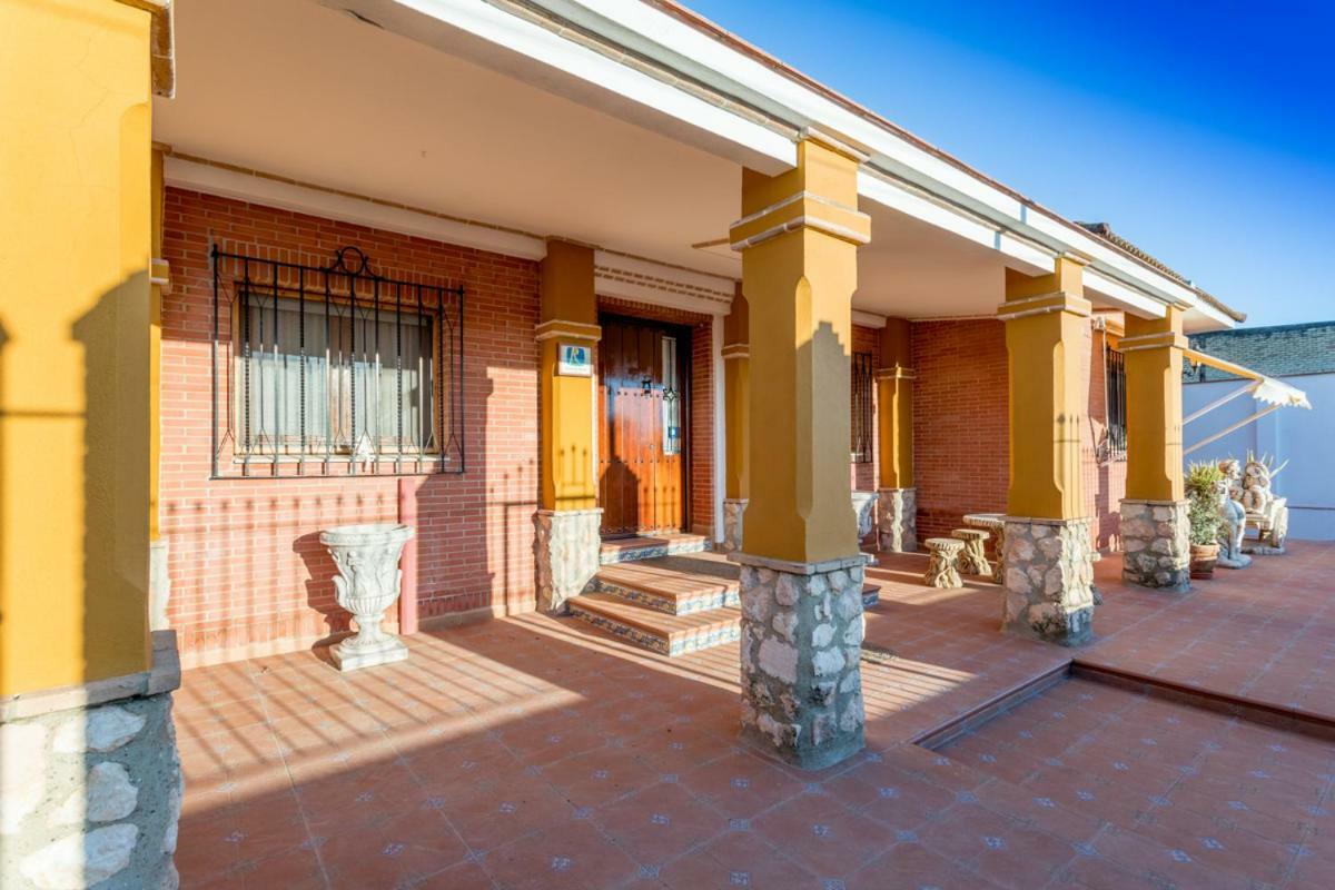 Casa Ludima Villa Fuentes de Andalucia Exterior photo